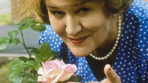 Patricia Routledge