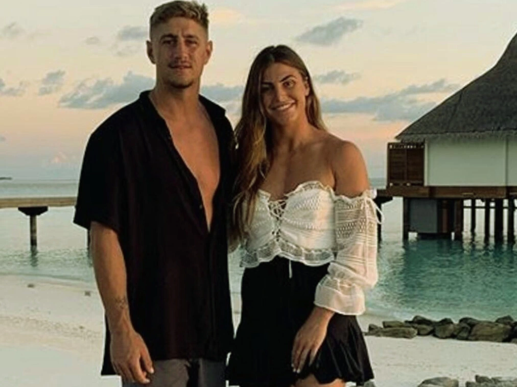 Jessica Sergis Zac Lomax